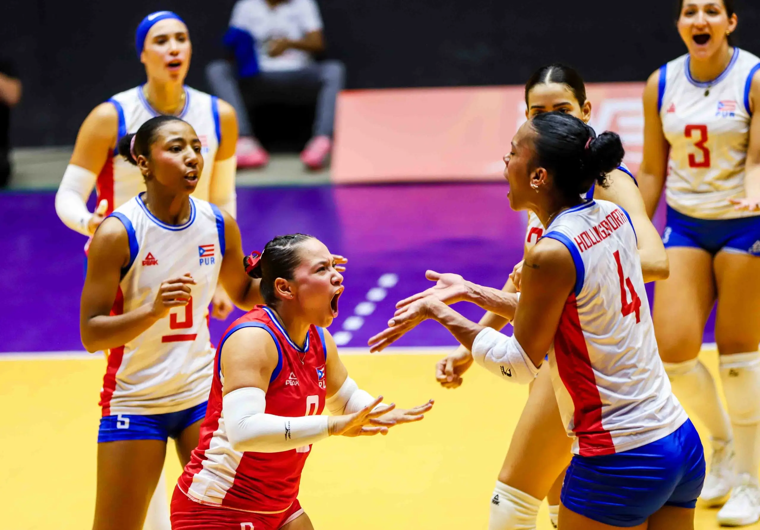 Puerto Rico vence RD y avanza directo a semifinales Voleibol