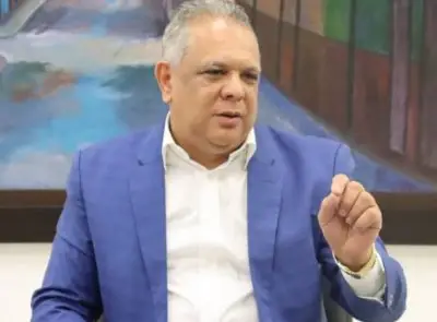 Llama PRM a fortalecer vínculo funcionarios y dirigentes base