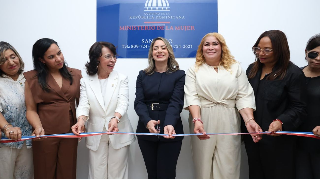 Ministerio de la Mujer inaugura oficina provincial en Santiago