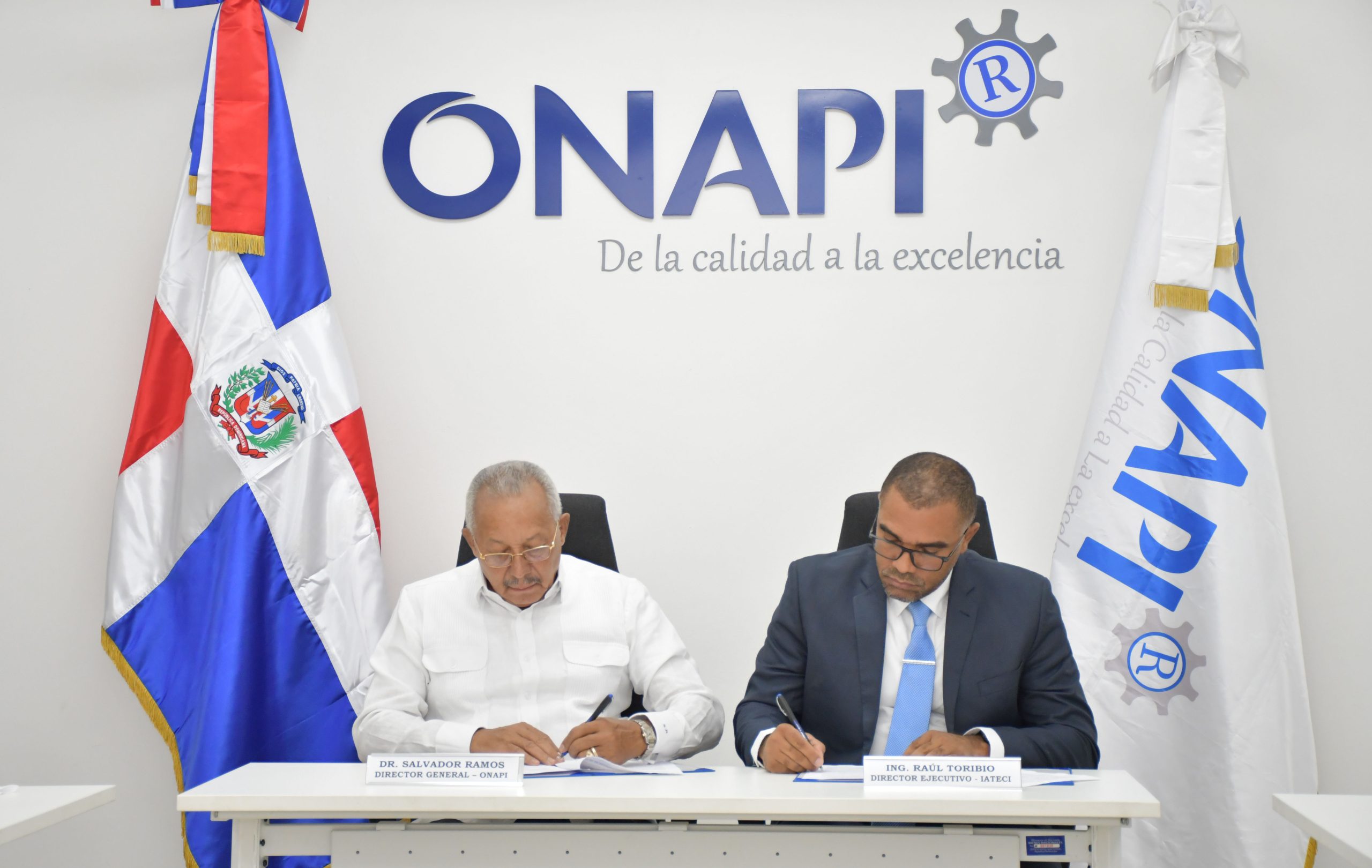 Onapi e Iateci acuerdan proteger la propiedad industrial