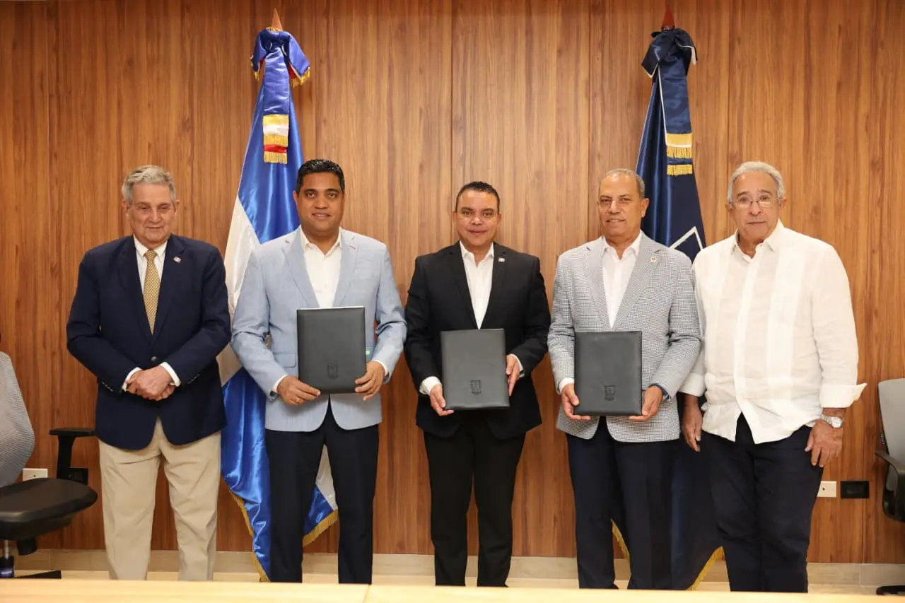 SNS, Deportes y COD acuerdan fortalecer atención los atletas