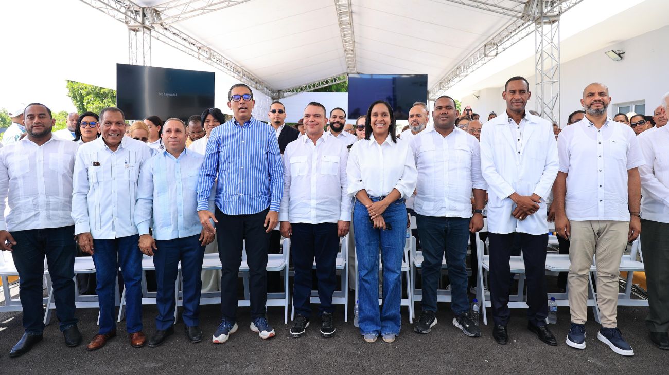 SNS inaugura obras de salud por RD 120,877,720.96 en Bahoruco