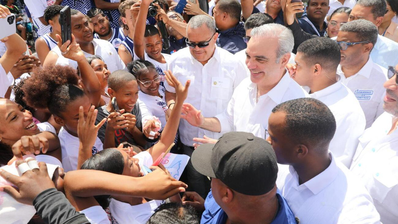 Abinader entregará 836 apartamentos e inaugurará varias obras