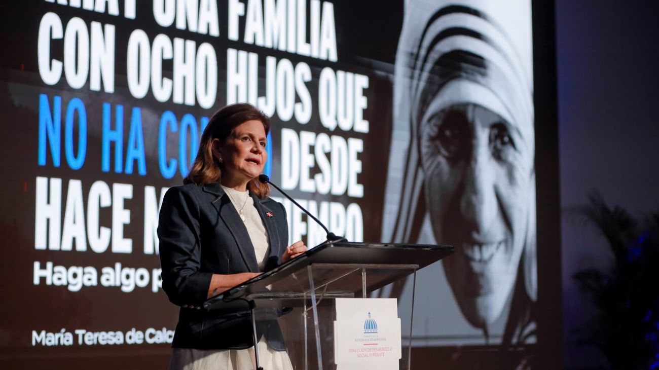 Pobreza monetaria baja a 14.58 % en primer semestre de 2026